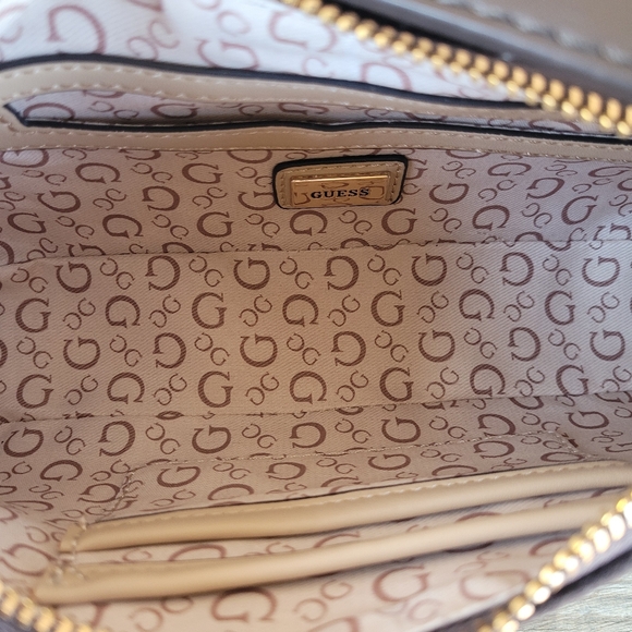 GUESS Suede Northlake Small Chocolate Tote With Crossbody Strap Handbag - Picture 8 of 8